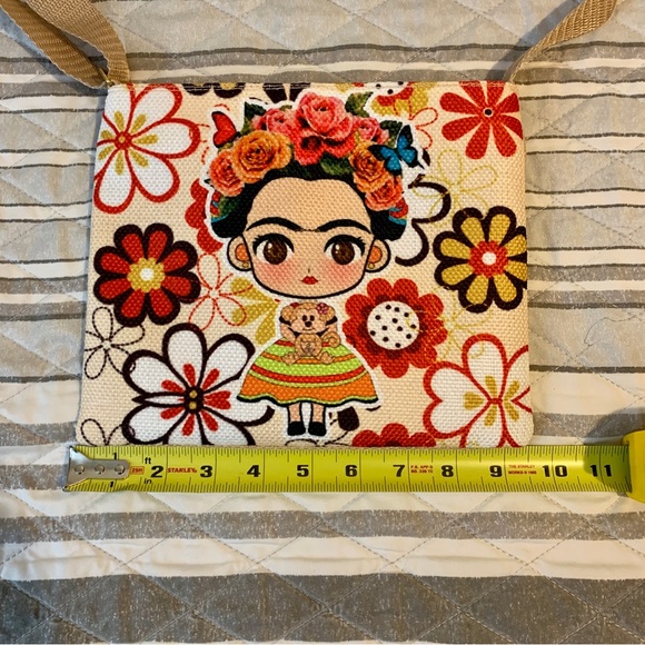 Frida Kahlo Floral Handmade Bag - Picture 5 of 7